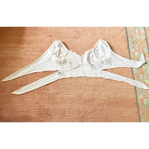 American Eagle White Eyelet Tie-Back Crop Top Size M - Image 8