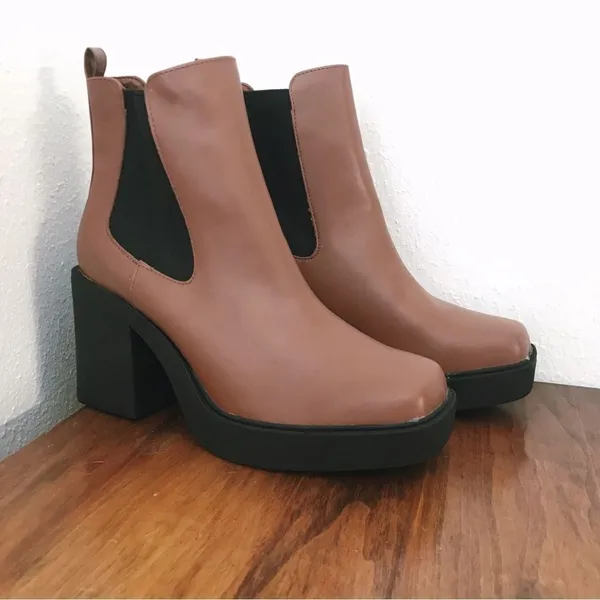 MIA‎ Dru Chelsea Platform Boot Bootie Chunky Block Heel Brown Black Size 11 - Image 2
