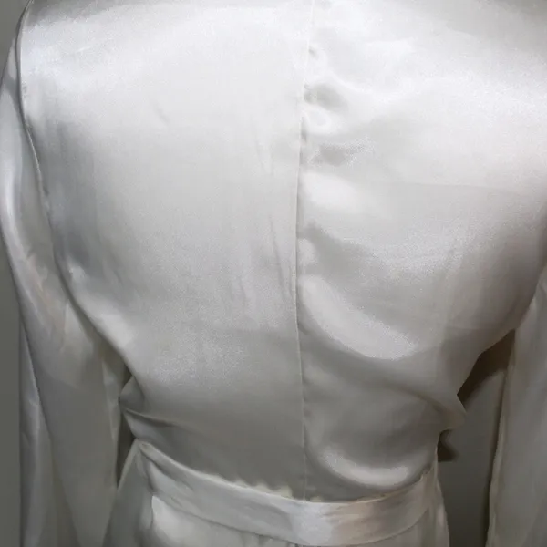 PINK - Victoria's Secret Vintage Y2k White Silky Embroidered Robe - Size Small - Image 11