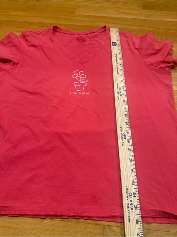 Life is good women’s V-neck short sleeve flower shirt size xlarge . - Image 4