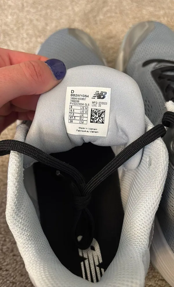 New Balance Unisex Basketball Sneakers - Image 2