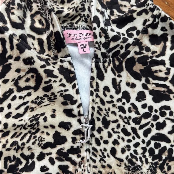 NWT Juicy Couture Ocelot Velour Animal Print Tracksuit Hoodie & Shorts Set Y2K L - Image 4