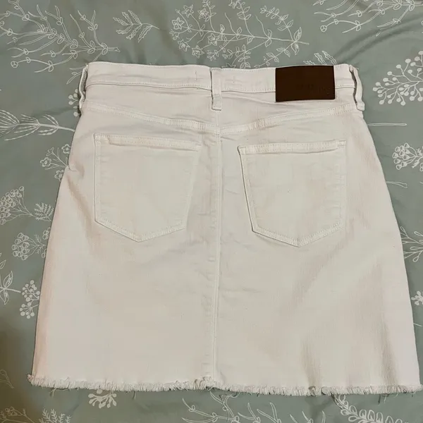 J Crew Mercantile White Denim Mini Skirt Size 2 - Image 6