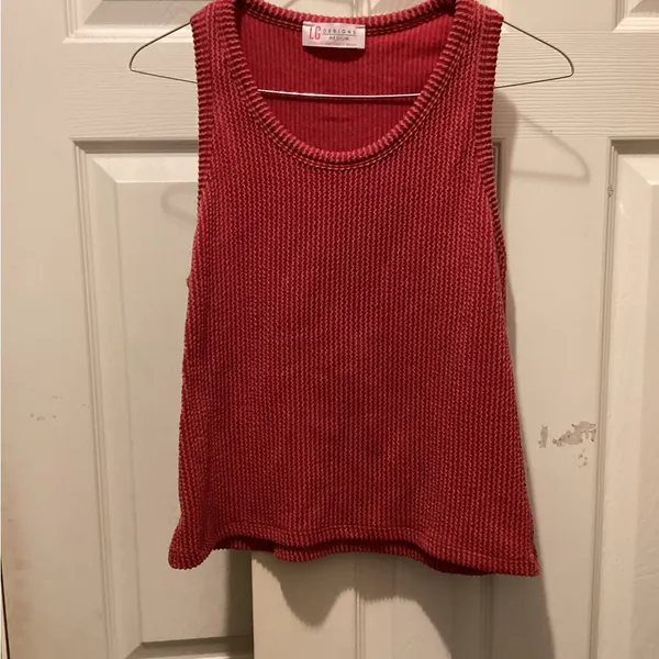 LG Red Ribbed Knit Top Size M - Image 7