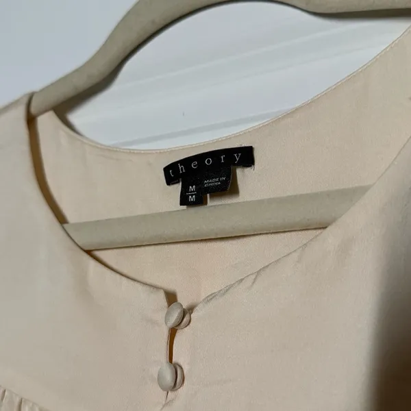 Theory 100% Silk Longsleeve blouse | Cottagecore | Maidencore | Capaule Wardrobe - Image 2