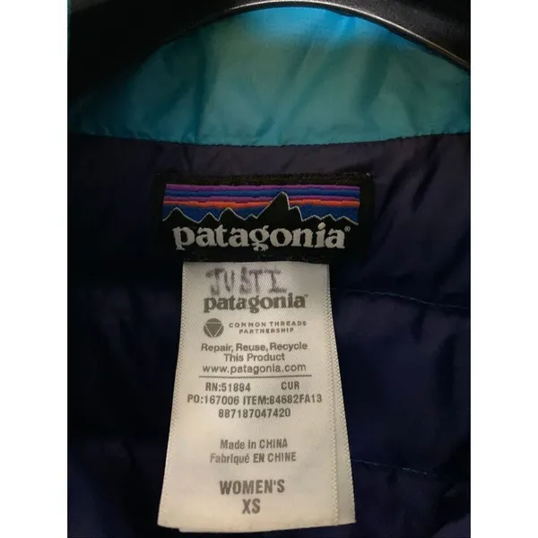 Patagonia Down Puffer jacket blue women's size XS 84682 - Image 4