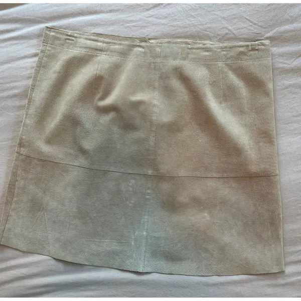 i.e. Tan Suede Leather Mini Skirt A-Line Beige Size 16 Vintage Style - Image 8