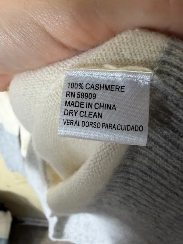 Antonio Melani 100% Cashmere Colorblock Crewneck Sweater Size Large Minimalist - Image 5