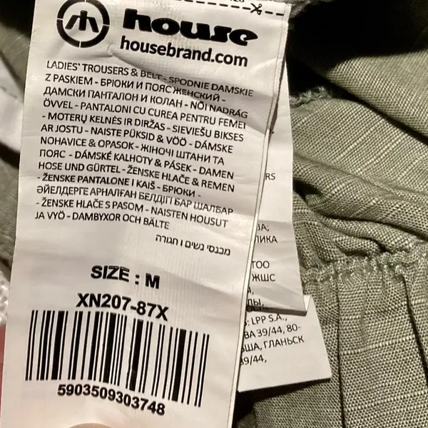 NWT Cigarette Pants with belt from House Brand - Image 7