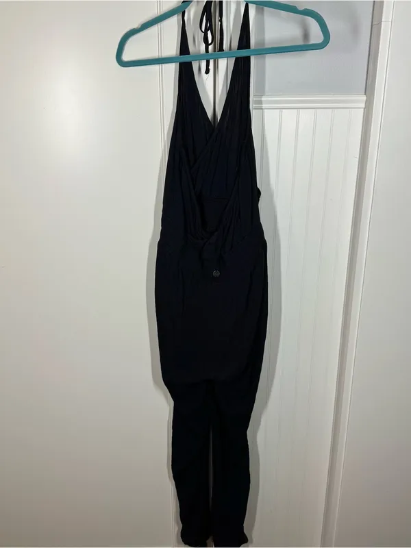 Prana Fernie black halter Jumpsuit with pockets Size Medium travel hiking‎ walk - Image 4