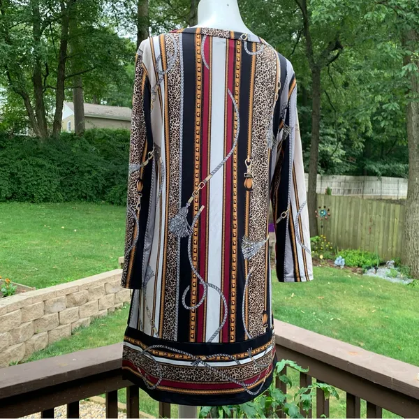 WHBM White House Black Market Size M Liquid Knit Blouse Top Tassels Print - Image 5