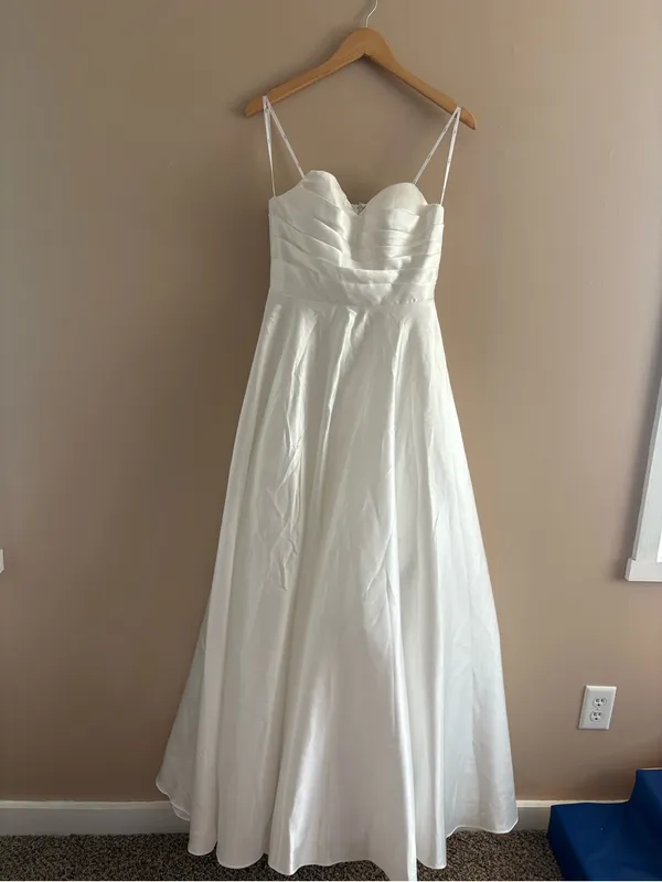 Lulus Khalida White Satin Pleated Strapless Gown Size Medium Bridal Wedding - Image 4