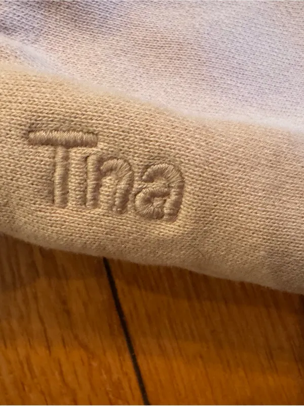 TNA CozyAF Fleece Shorts Pale Pink Size Small - Image 5