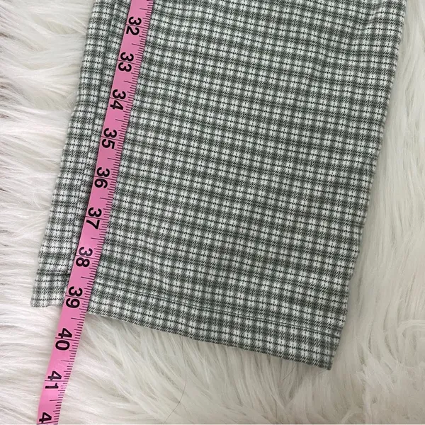 Brandy Melville Plaid Pants - Image 4