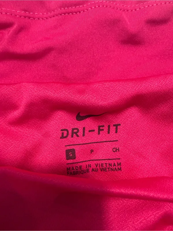 Nike Women's Hot Pink Athletic Shorts with Reflective Swoosh‎ Size S - Image 7