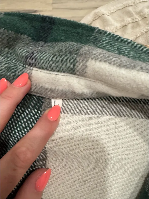 Amazon Shacket Flannel Green - Image 3