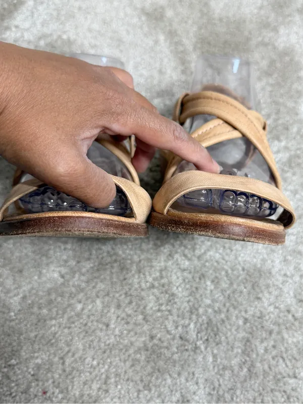 Frye Women’s Dani Criss Cross Sandals Block Heels Leather Strappy in Tan 8 - Image 7