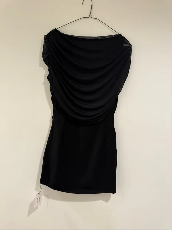 NWT Superdown Bailey Mini Dress in Black - Image 4