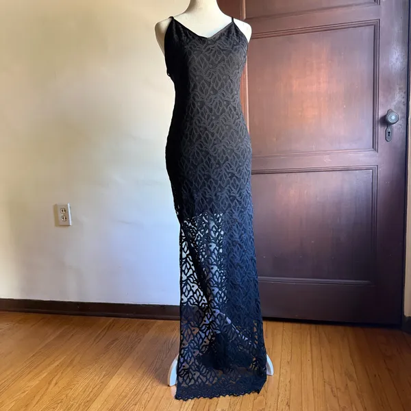 FOR LOVE AND LEMONS | Mi Amore Black Lace Maxi Dress gown with leg slits | Small - Image 2