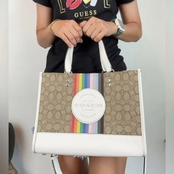 Coach Dempsey Carryall In Signature Jacquard With Rainbow Stripe cj578 - Image 8