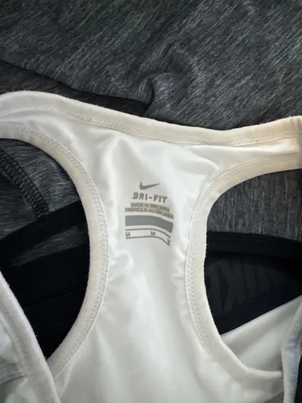 Nike Dri-Fit Tank Built-In Bra Top - Image 4