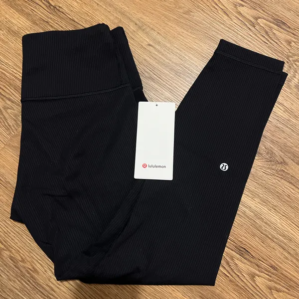 Lululemon Wunder train Ribbed HR Tight 25” - Image 3