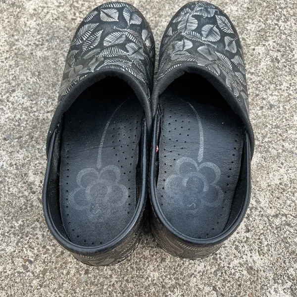 Sanita Hampden Clog Black Size 7.5 - Image 2
