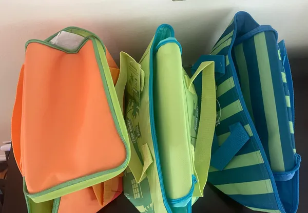 Trader Joe's Mini Insulated Tote - Lime Green & Teal - Image 7