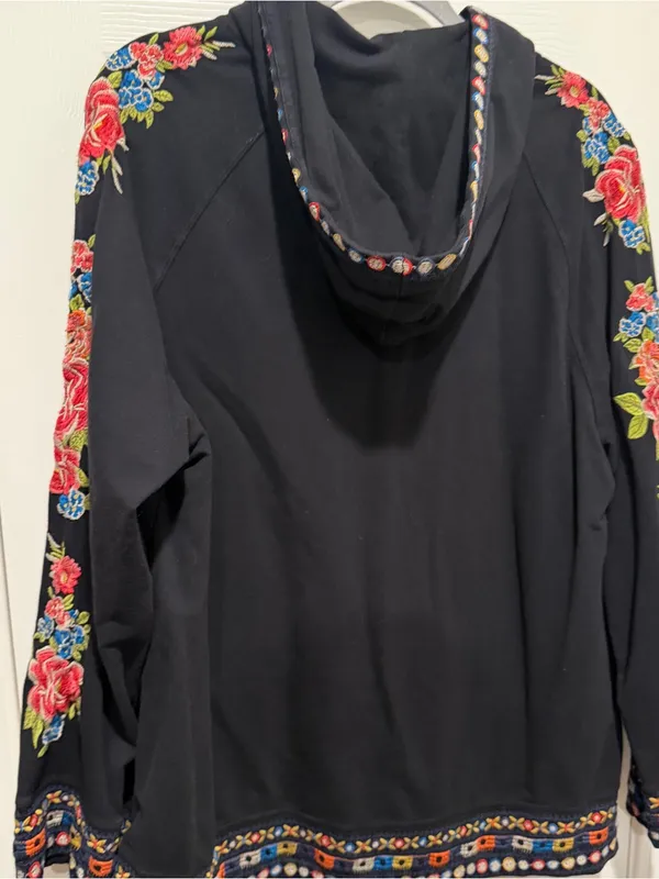 JWLA Johnny Was Zip Hoodie Jacket Embroidered Floral Boho Black Size 1X - Image 4