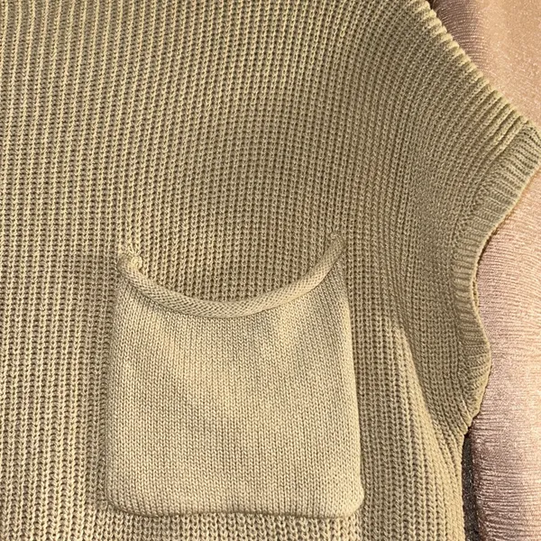 Beige Mock Turtleneck Size M Crop Sweater Tan Size M - Image 3
