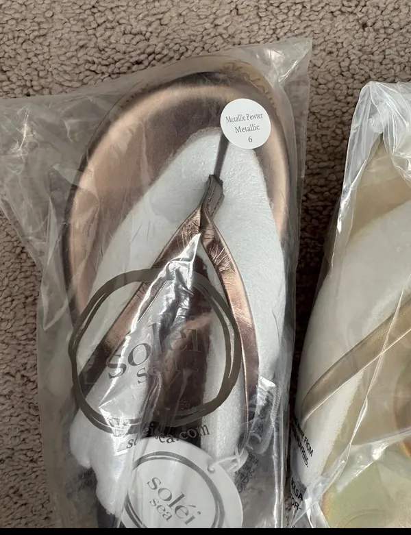 REVOLVE Soleil Sea Flip Flop Metallic Gold or other colors size 6,7,9 or 10 - Image 6