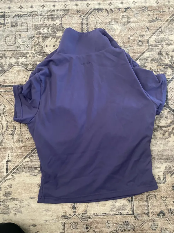 gold hinge polo top - Image 3