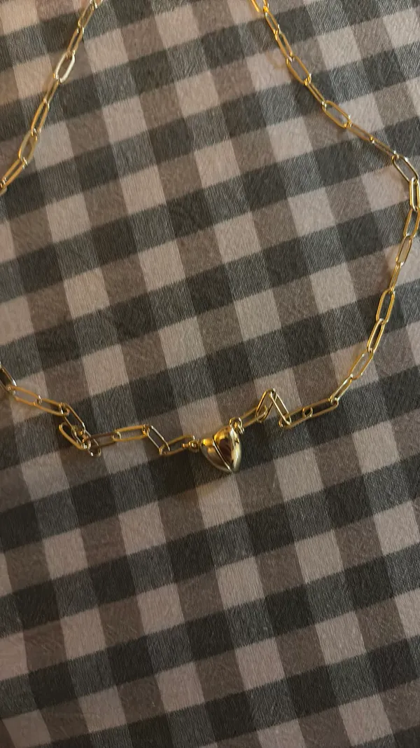 Boutique Heart chain necklace - Image 2