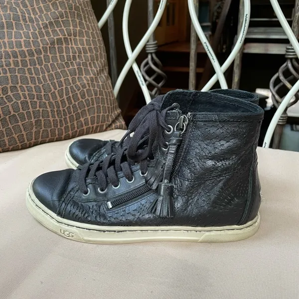 UGG‎ Blaney Leather Zipper High Top Sneaker - Image 7
