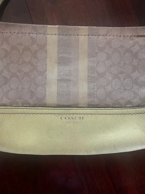 Coach Signature Clutch/Wristlet Yellow/Tan Canvas With Leather Trim - Image 4