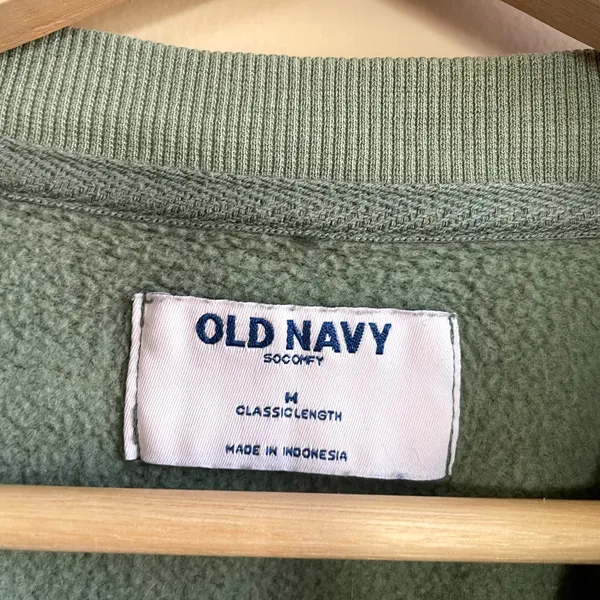 Old Navy so comfy classic‎ length green fleece pullover sweater women's size M - Image 3