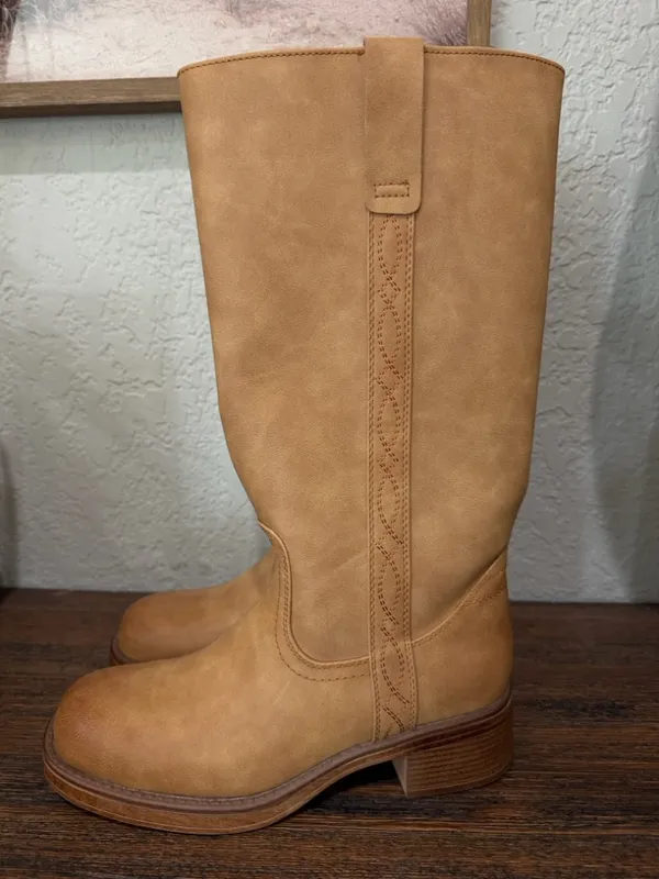 NY&C mid-calf western-style boots women’s western chic , bohemian size 8.5 - Image 3