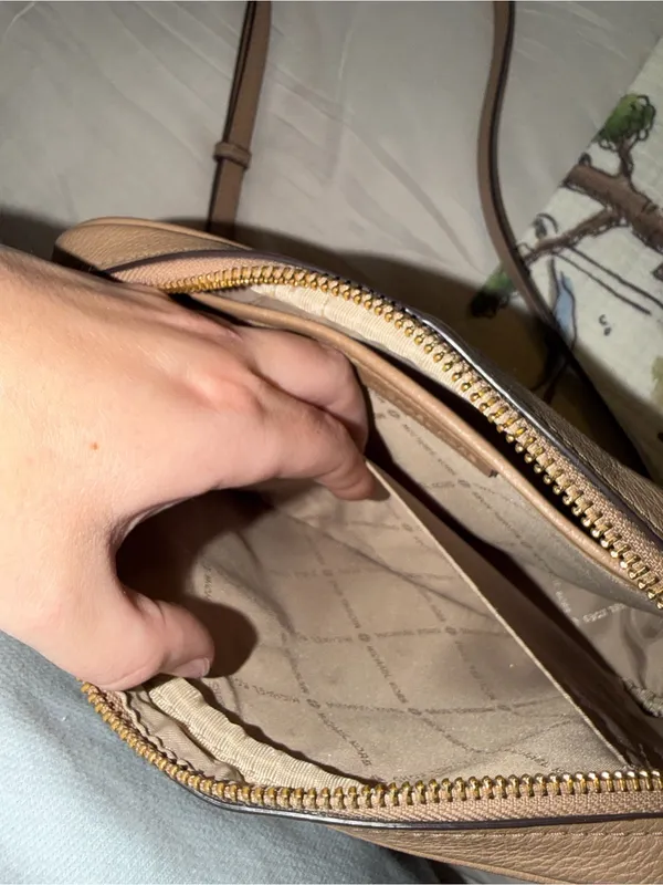 Michael Kors Tan Saffiano Leather Crossbody with Gold Logo - Image 13