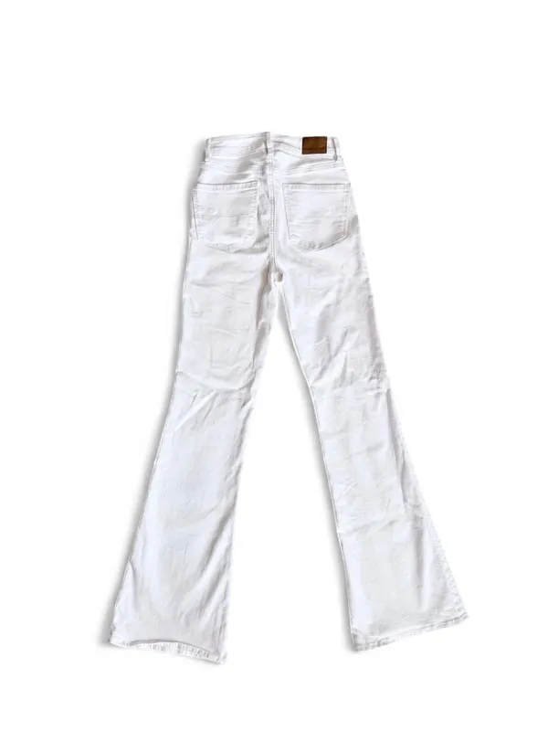 American Eagle High Rise White Flare Jeans - Image 4