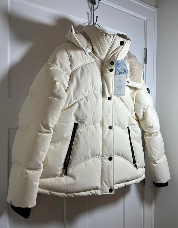 Large  ski coat/snowboard coat - Image 5