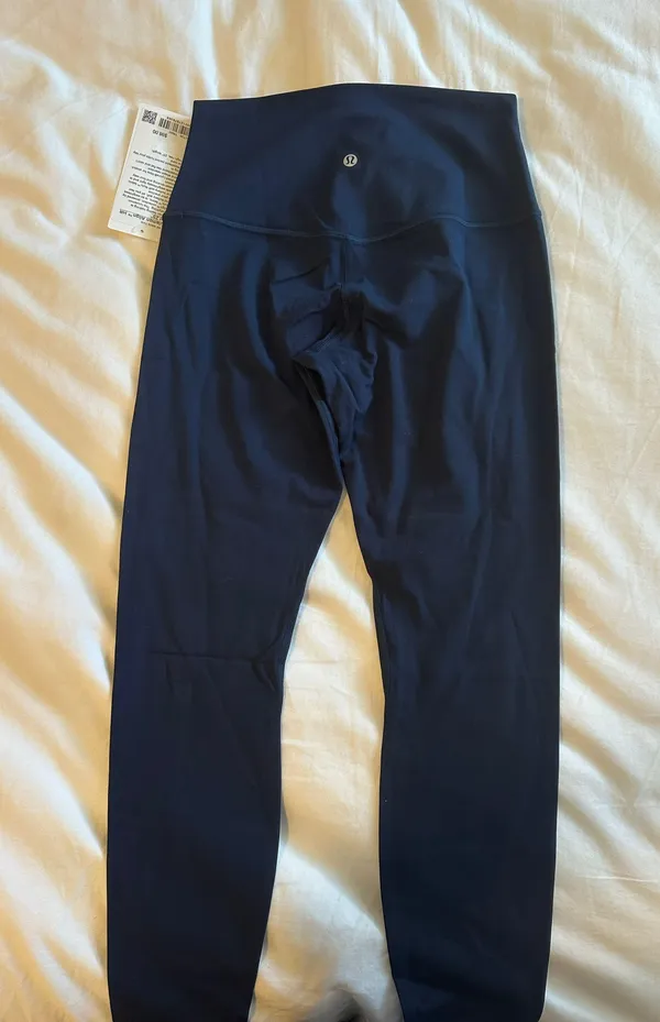 Align HR Pants 25 - Image 3