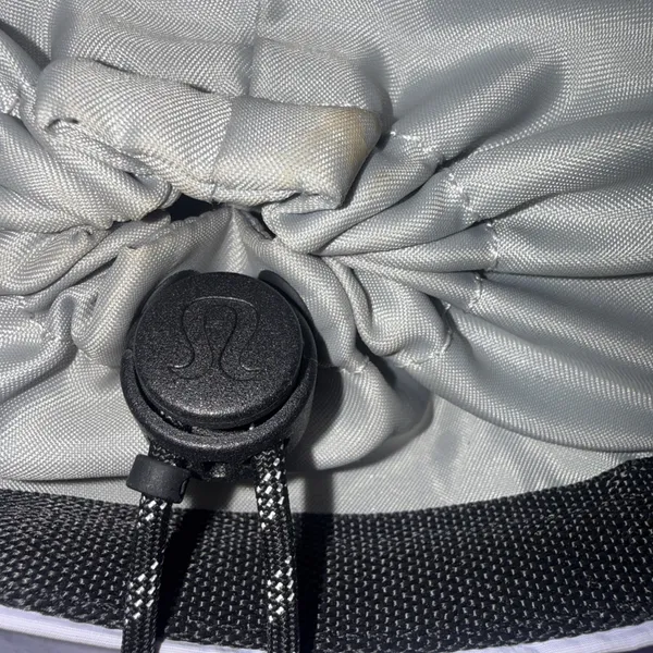 Lululemon Light Purple Crossbody Water Bottle Holder Carrier Purse Tote Bag - Image 6