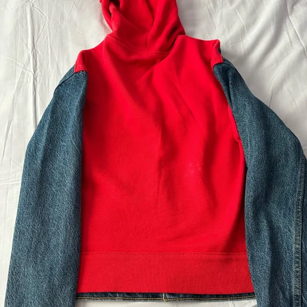 Levi’s Sweater Jean Jacket - Image 3
