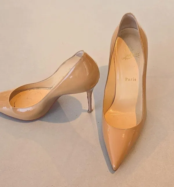 Christian Louboutin So Kate Pumps - Image 2