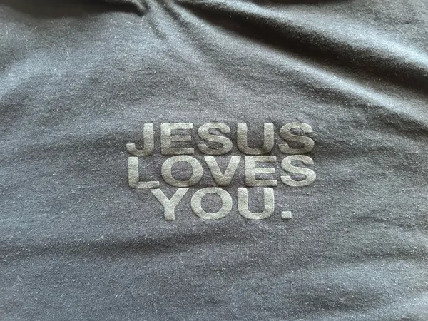 Gildan Jesus Loves You T-Shirt - Image 3