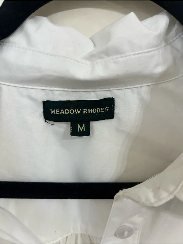 Meadow Rhodes White Ruffle Hem Button-Down Shirt Dress size M - Image 3