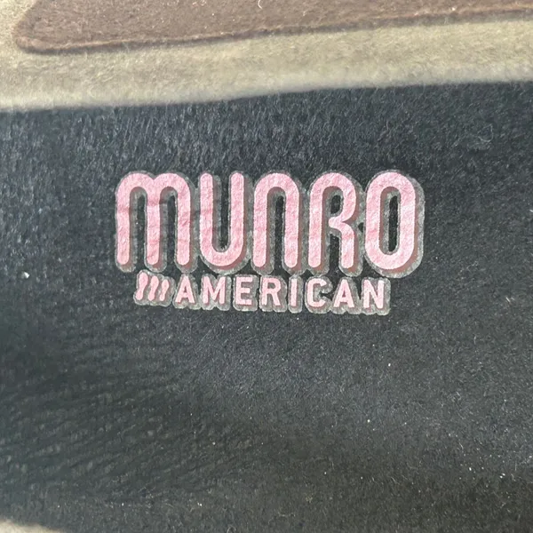 Munro American Odette Dark Brown Black Suede Low Heel Pumps Shoes Womens 8.5 M‎ - Image 9