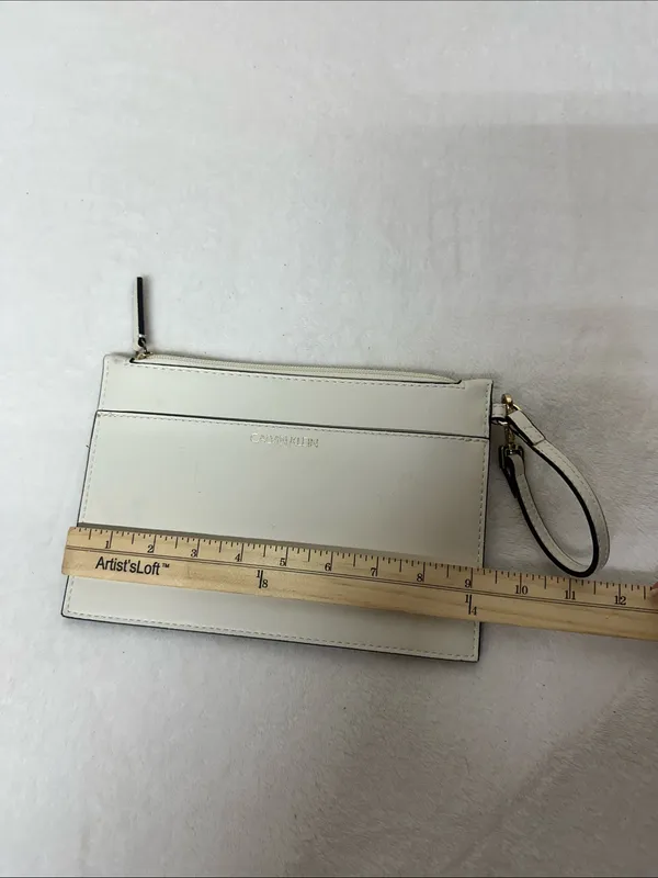 Calvin Klein White Leather Wristlet Pouch with Detachable Strap - Image 2