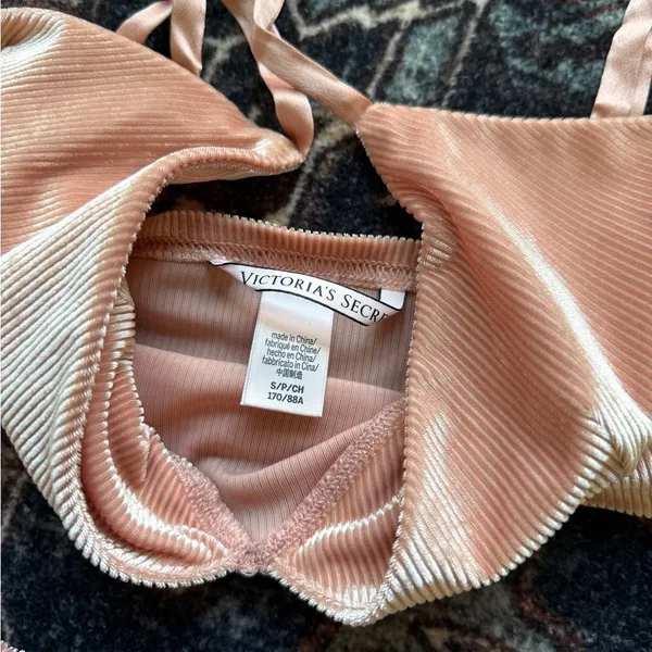 Victoria’s Secret lounge sleep pj’s Peach‎ Set crushed velvet bra shorts - Image 4