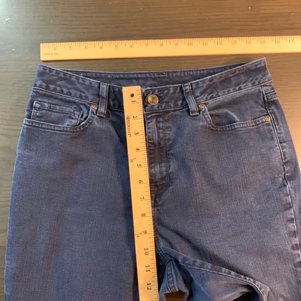LL‎ Bean Classic Fit Straight Leg Jeans Womens 10 Reg Dark Indigo Blue 284078 - Image 8